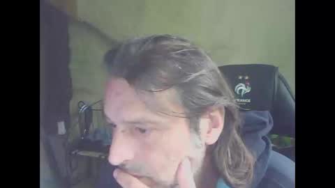 Snapshot of fargoneoneo chatting on September 14, 2025, 12:37 pm fargoneoneo online show from September 14, 2025, 12:37 pm