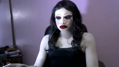 Snapshot of farrah_x chatting on December 30, 2024, 8:04 pm Farrah online show from December 30, 2024, 8:04 pm
