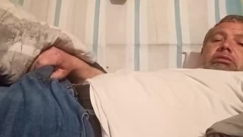 farrisshane1985 online show from March 8, 2026, 12:31 pm