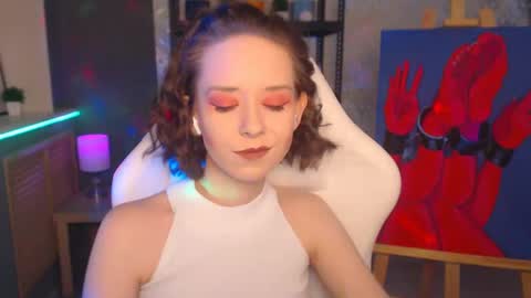 Fascinating   Eyes online show from January 7, 2025, 6:14 pm