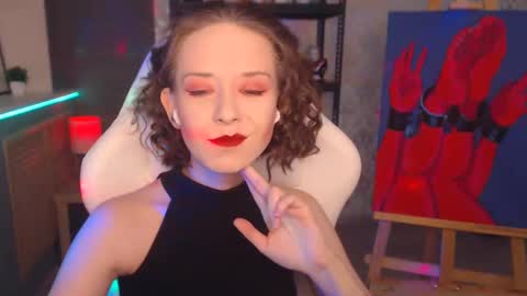 Fascinating   Eyes online show from February 2, 2025, 9:34 pm