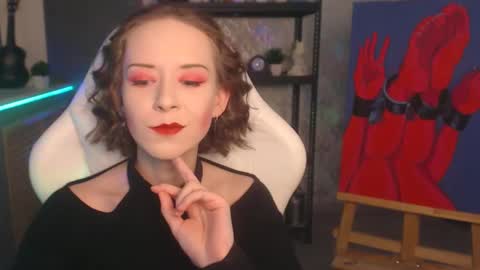 Fascinating   Eyes online show from September 24, 2025, 7:06 pm