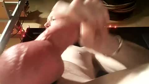 Snapshot of fastbike chatting on March 11, 2025, 3:59 am Fastbike online show from March 11, 2025, 3:59 am