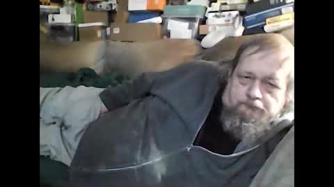 Snapshot of fasteddysex chatting on January 1, 2025, 2:20 pm HoneyCumJuice4U online show from January 1, 2025, 2:20 pm