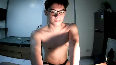 fastfucker_22 online show from June 9, 2026, 7:36 pm