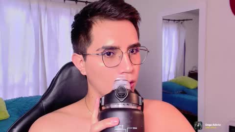 Snapshot of fatass_420 chatting on November 22, 2025, 4:39 pm Johan online show from November 22, 2025, 4:39 pm