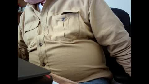 Snapshot of fatbellyitalian chatting on December 26, 2024, 2:59 pm fatbellyitalian online show from December 26, 2024, 2:59 pm