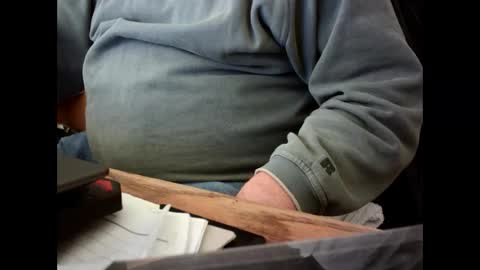 Snapshot of fatbellyitalian chatting on December 28, 2024, 5:57 pm fatbellyitalian online show from December 28, 2024, 5:57 pm