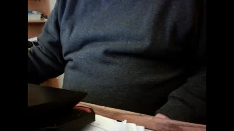 Snapshot of fatbellyitalian chatting on January 10, 2025, 11:11 am fatbellyitalian online show from January 10, 2025, 11:11 am