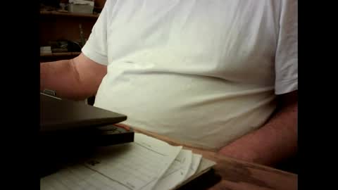 Snapshot of fatbellyitalian chatting on September 17, 2025, 11:01 am fatbellyitalian online show from September 17, 2025, 11:01 am