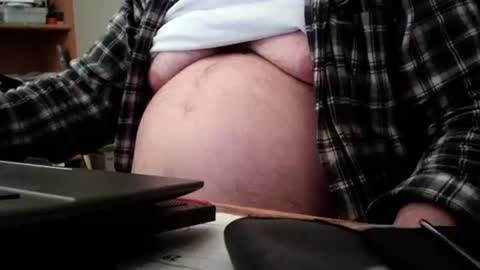 fatbellyitalian3 online show from November 22, 2025, 9:47 pm