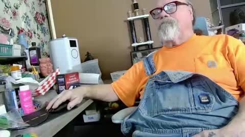 Fred. online show from March 1, 2025, 9:48 pm