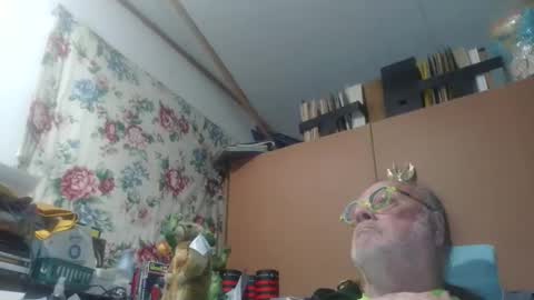 Fred. online show from May 15, 2026, 11:34 pm