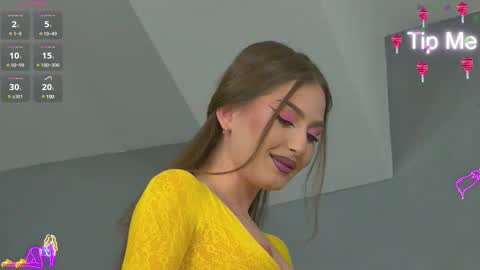 Snapshot of fatmamoan chatting on February 24, 2025, 8:36 pm FatmaMoan online show from February 24, 2025, 8:36 pm