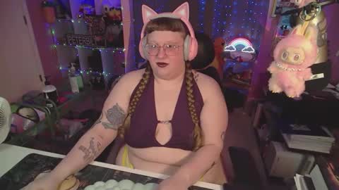 FatVeronica online show from March 25, 2026, 2:23 pm