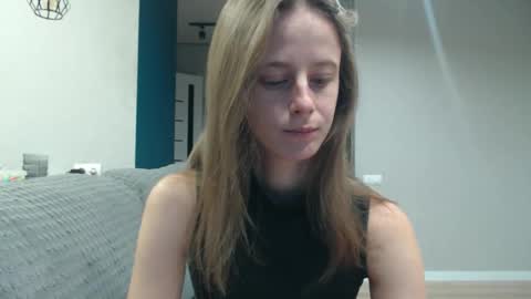 favoriteyour online show from November 14, 2025, 4:22 am