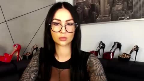 Snapshot of fayecool chatting on September 9, 2025, 3:11 pm Faye online show from September 9, 2025, 3:11 pm
