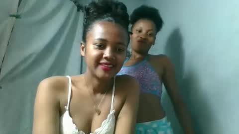 fayence09 online show from September 16, 2025, 8:10 pm