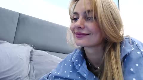 Snapshot of fayko21 chatting on September 25, 2025, 6:33 pm fayko21 online show from September 25, 2025, 6:33 pm