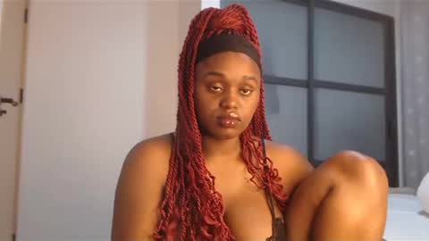 Snapshot of fayzah24 chatting on January 7, 2025, 1:49 am PRETTY online show from January 7, 2025, 1:49 am