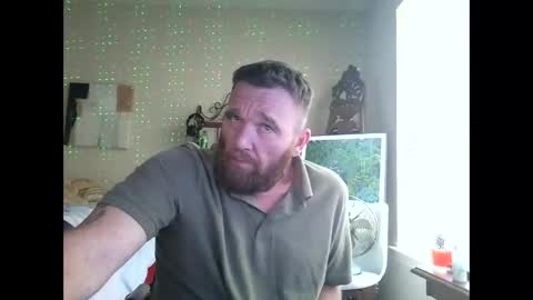 PullouProblems online show from January 15, 2026, 4:33 pm