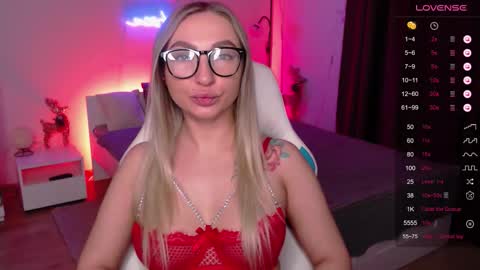 Snapshot of feelxsense chatting on January 7, 2026, 7:11 am Miss online show from January 7, 2026, 7:11 am