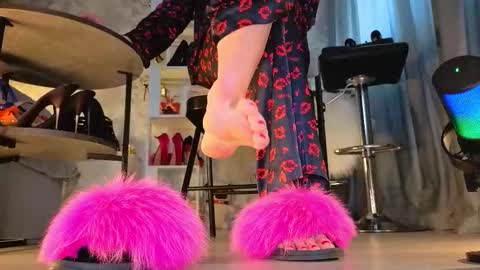 Kris online show from November 10, 2025, 9:30 am