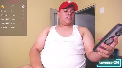 Snapshot of feetlover_liam chatting on January 12, 2025, 2:03 am David online show from January 12, 2025, 2:03 am