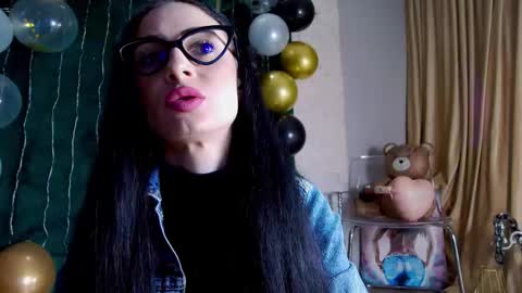 FeetVibe online show from March 26, 2026, 6:30 am