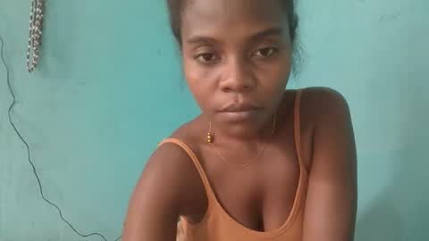 felanaa online show from April 3, 2026, 5:05 am