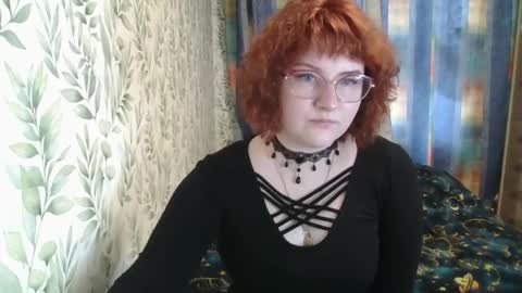 felicity_play online show from April 7, 2026, 6:14 am