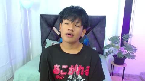 Snapshot of feliix18 chatting on September 26, 2025, 8:24 pm Felix online show from September 26, 2025, 8:24 pm