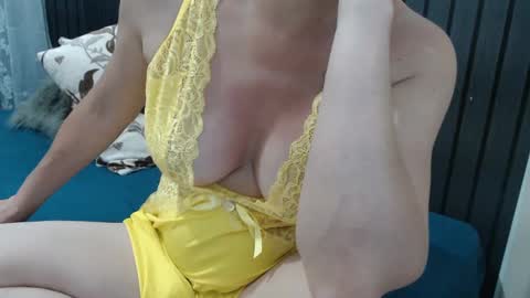 Snapshot of felina_hot chatting on January 5, 2025, 4:58 am Felina Hot online show from January 5, 2025, 4:58 am