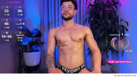 Snapshot of felixsantox chatting on September 9, 2025, 11:37 pm FelixSantos online show from September 9, 2025, 11:37 pm