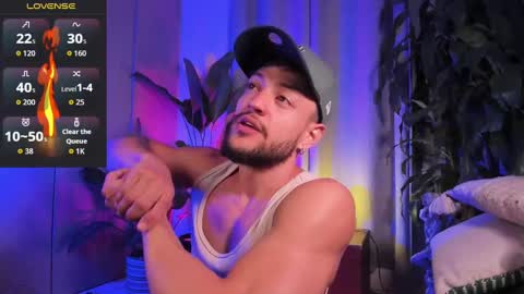 FelixSantos online show from October 2, 2025, 12:39 am