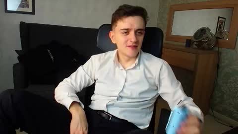 FelixStark online show from November 27, 2025, 4:58 am