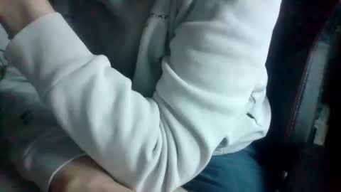 Snapshot of fem_alice_louis_dom chatting on December 3, 2025, 2:26 pm fem_alice_louis_dom online show from December 3, 2025, 2:26 pm