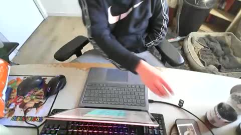 Snapshot of fem_alice_louis_dom chatting on March 2, 2026, 8:54 am fem_alice_louis_dom online show from March 2, 2026, 8:54 am