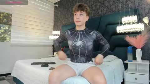 Femboy Max online show from May 26, 2026, 12:01 pm