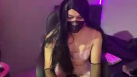 Snapshot of femboy_princess_hot chatting on July 8, 2026, 2:38 am femboy_princess_hot online show from July 8, 2026, 2:38 am