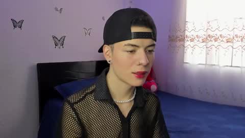 Fenixx 777 online show from September 19, 2025, 8:53 pm