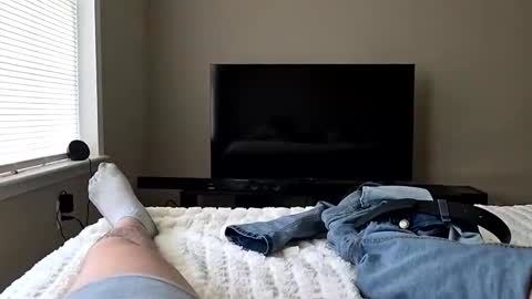 fer28639 online show from April 8, 2026, 8:42 pm