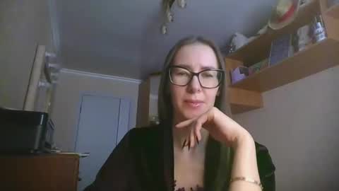 feraliss online show from December 15, 2025, 9:24 am