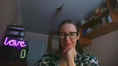 Snapshot of feraliss chatting on February 2, 2026, 11:31 am feraliss online show from February 2, 2026, 11:31 am