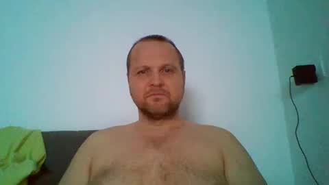 Snapshot of ferkooo111 chatting on February 24, 2025, 4:27 am Dorotheo online show from February 24, 2025, 4:27 am