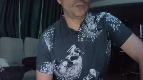 fernand89 online show from February 4, 2025, 5:31 am