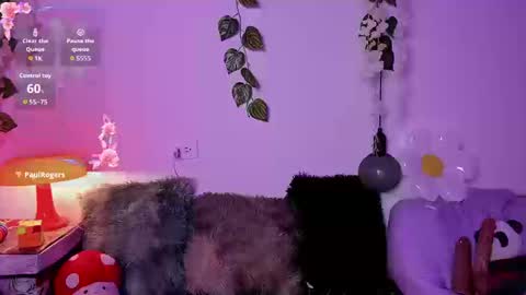 Snapshot of fernanda_indie chatting on September 27, 2025, 9:53 pm F E R N A N D A online show from September 27, 2025, 9:53 pm