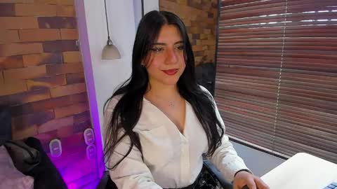 Fernanda online show from June 5, 2026, 3:07 pm