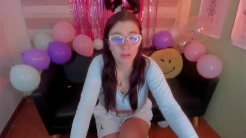 Snapshot of fernandadiaz05 chatting on January 11, 2025, 6:03 am Fernanda Diaz online show from January 11, 2025, 6:03 am