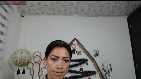 Snapshot of fernandaeloisa chatting on January 2, 2025, 1:08 pm FernandaEloisa online show from January 2, 2025, 1:08 pm